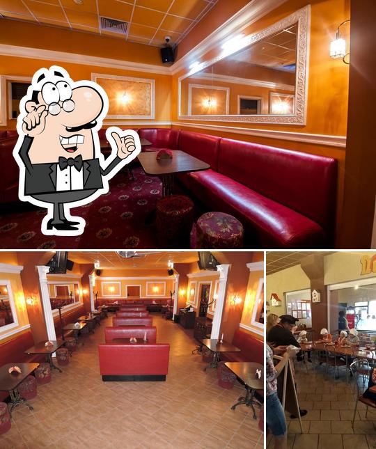 L'intérieur de Karaoke club