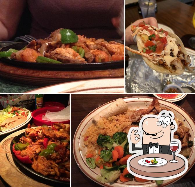 El Tequila, 8118 S Memorial Dr STE A in Tulsa Restaurant menu and reviews