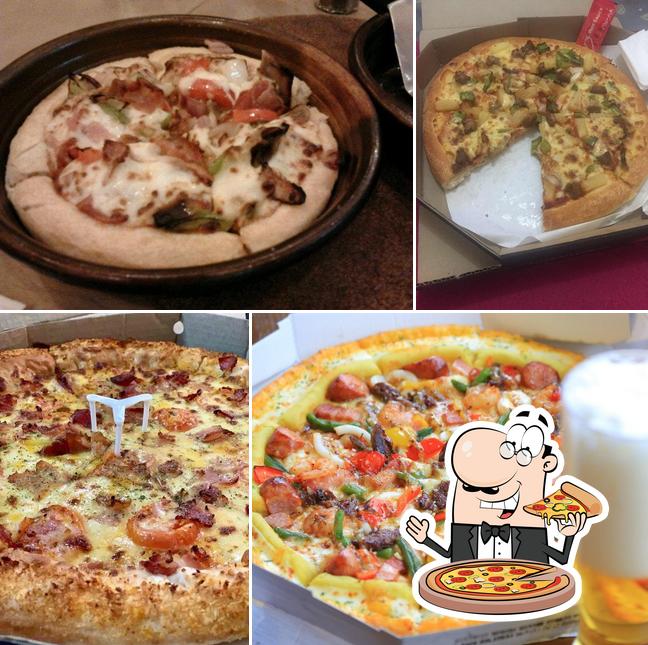 Get pizza at Pizza Hut Pasig