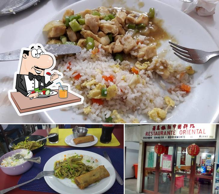 Comida em Restaurante Oriental