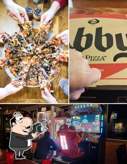 Abby S Legendary Pizza In Coos Bay Restaurant Menu And Reviews