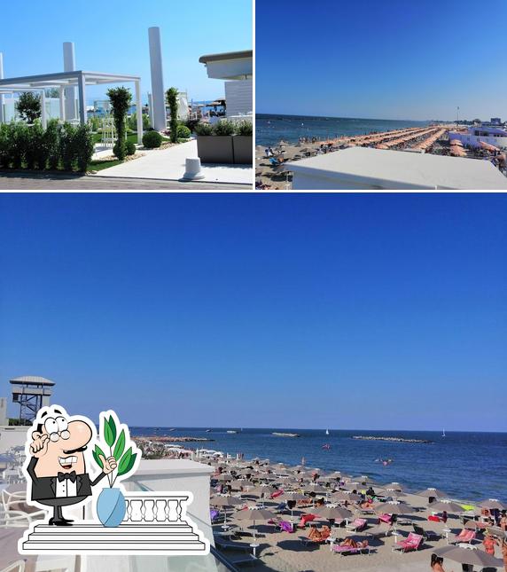 Puoi goderti l'aria fresca dal dehors di Lidò Beach Restaurant & Bar