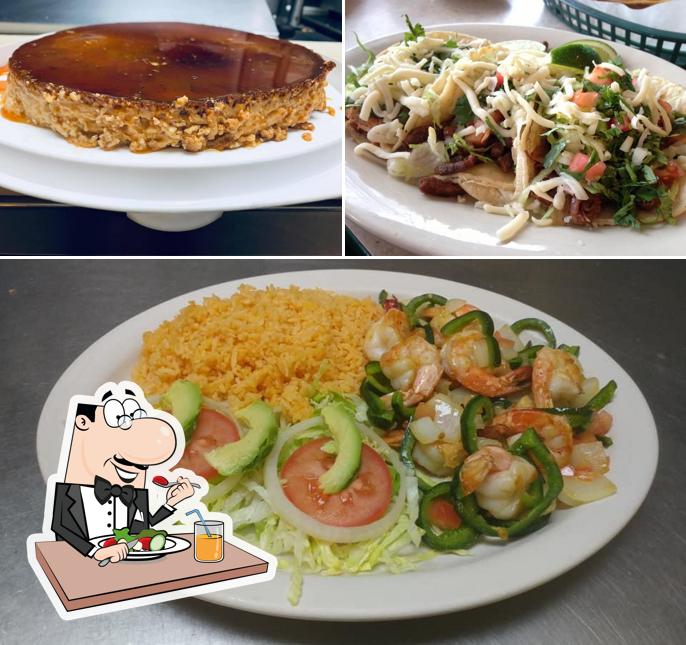 Meals at Mariscos El Amigo II