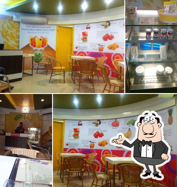 The interior of Fruit Shop on Greams Road, Kodambakkam