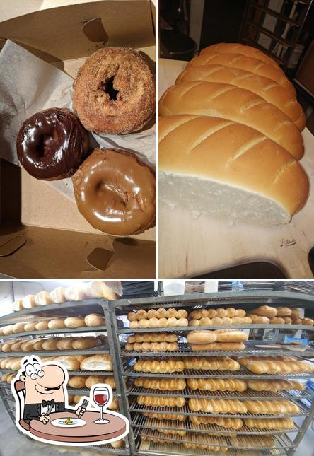 Food at Ferlo's Original Bakery