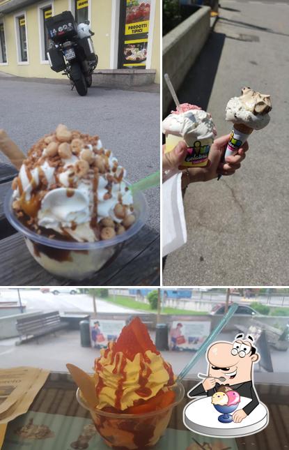 Non scordarti di ordinare un dessert a Gelateria Wind