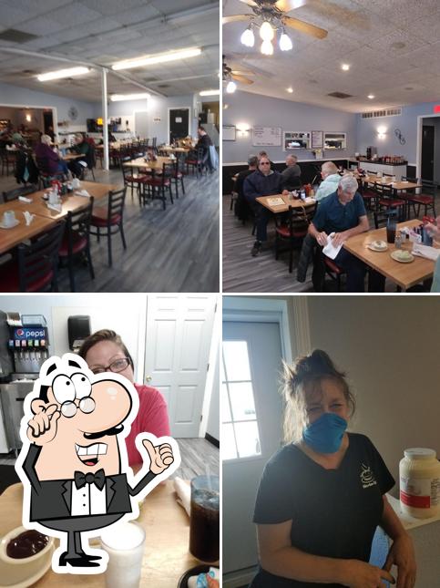 Harlan Cafe in Harlan Restaurant menu and reviews