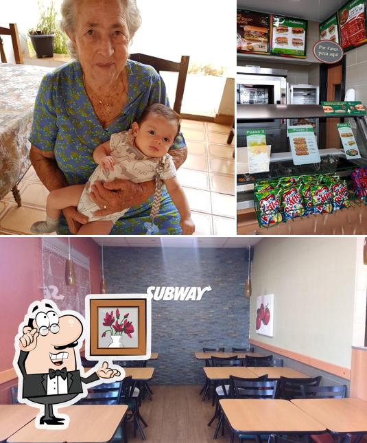 Veja imagens do interior do Subway