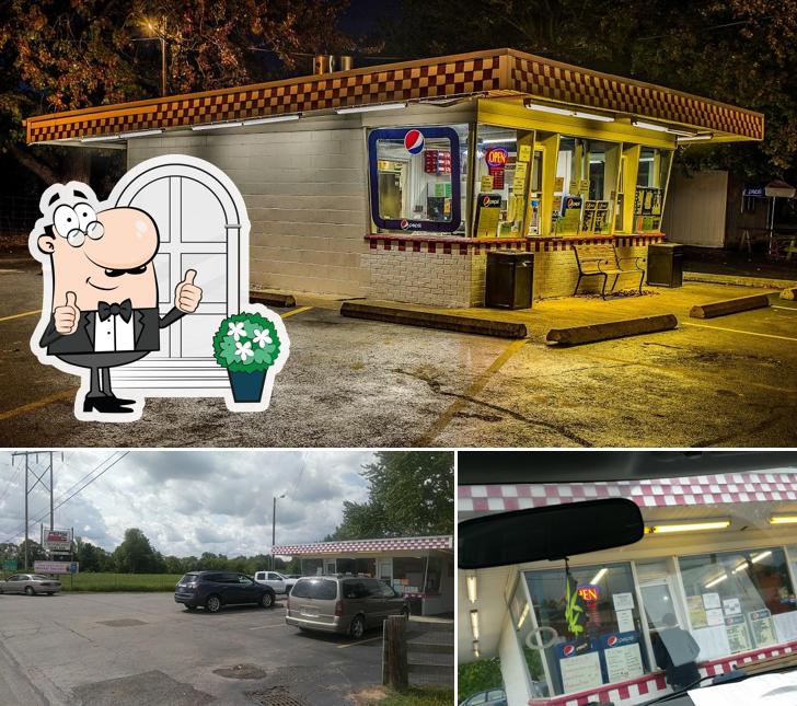 Crossroads Dairy Bar in Seaman Restaurant reviews