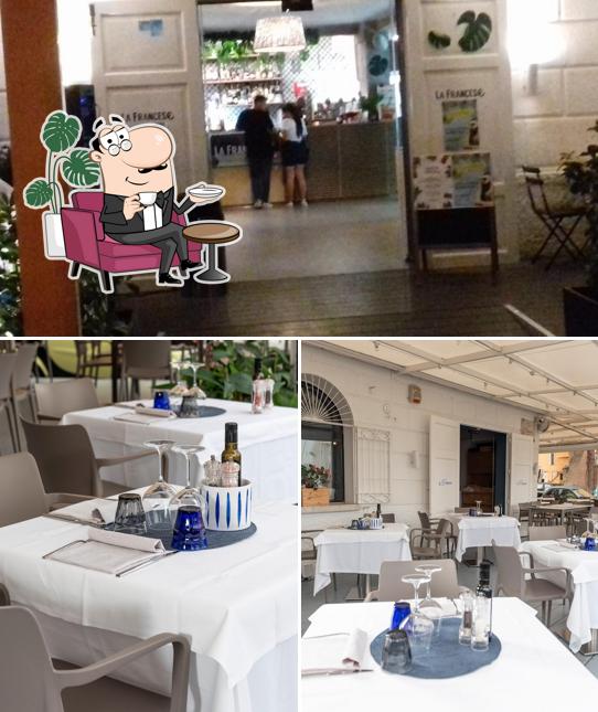 Siediti a un tavolo di La Francese Ristorante “Bistrot mare”