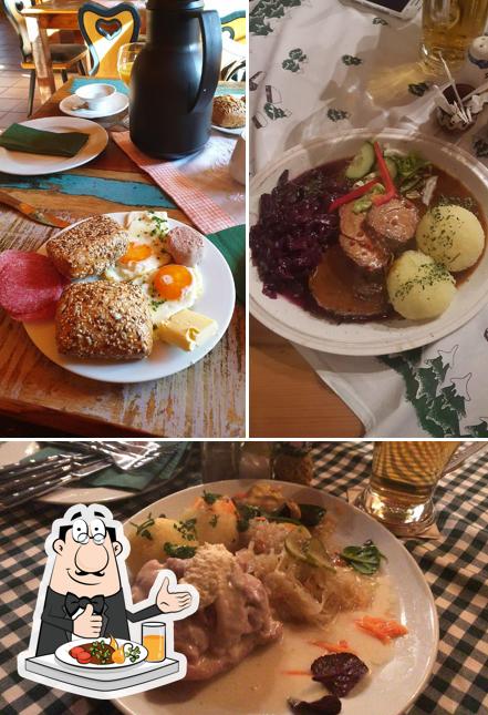 Блюда в "Landgasthof & Hotel Oberlichtenau"