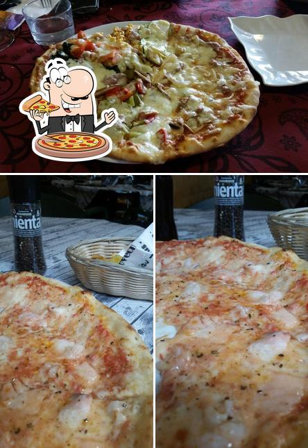 Pide una pizza en Restaurante Pizzería El Balcon de ROMEO Y GIULIETTA made Italy Desde 2004 parking *PLZA MAYOR