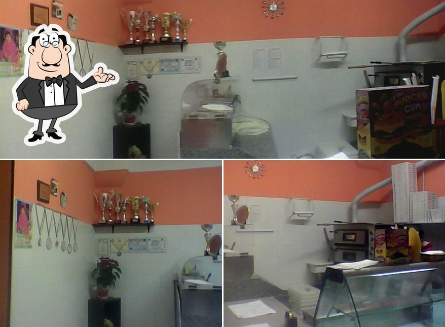 Gli interni di Planet PIZZA