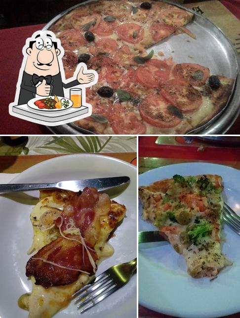 Comida em Pizzaria San Marino