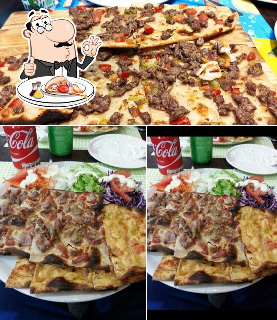 Order pizza at Saray Restorant