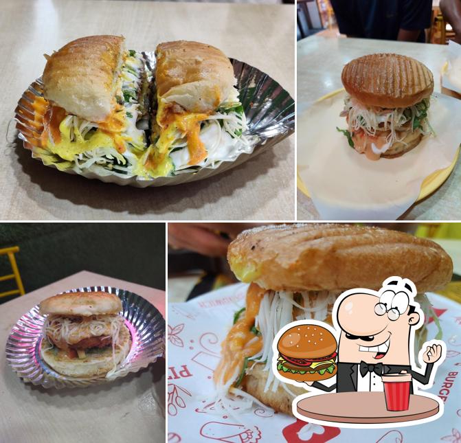 Order a burger at KNS Ajmera Housing Society, Pune