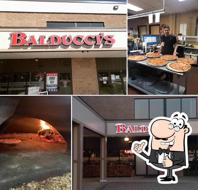 Это фотография пиццерии "Balducci's Wood Fired Pizza"