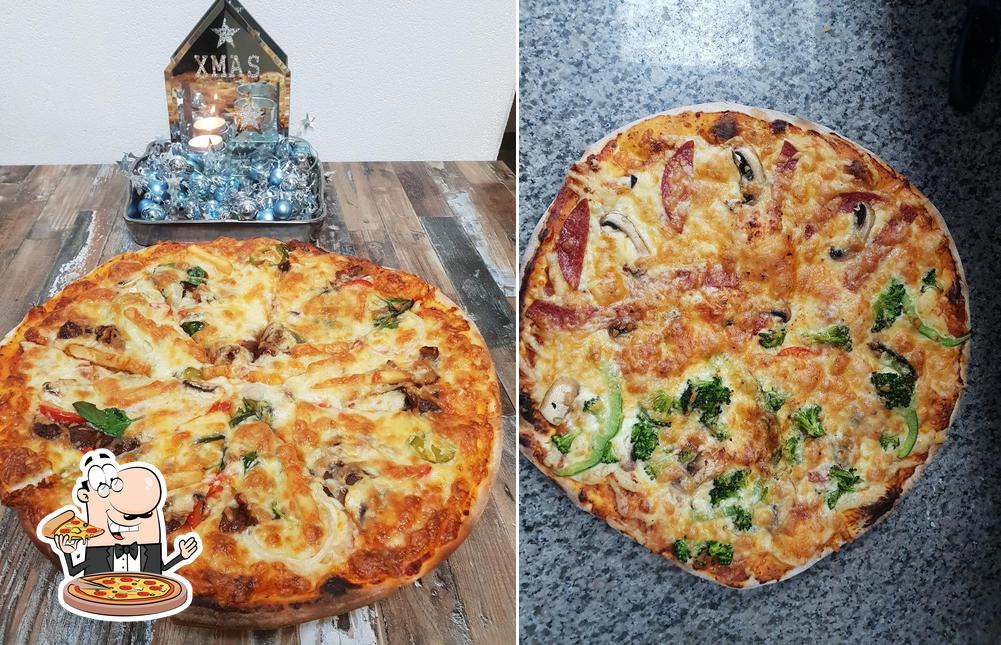 Prueba una pizza en Deniz Döner & Pizzeria