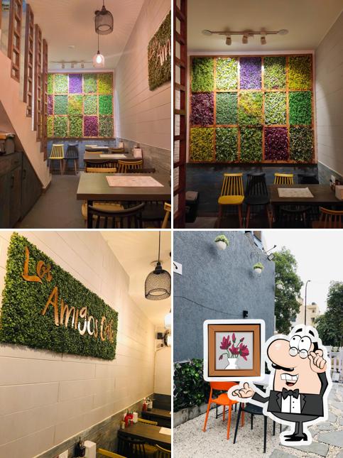Los Amigos Cafe