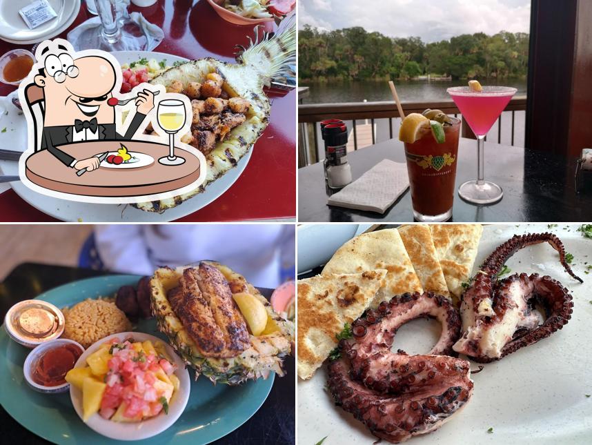 Marguerita Grill, 10200 W Halls River Rd in Homosassa Seafood