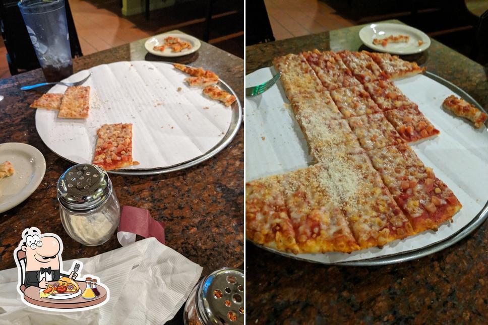 Pizza King, 417 W Main St in Gas City Restaurant menu and reviews