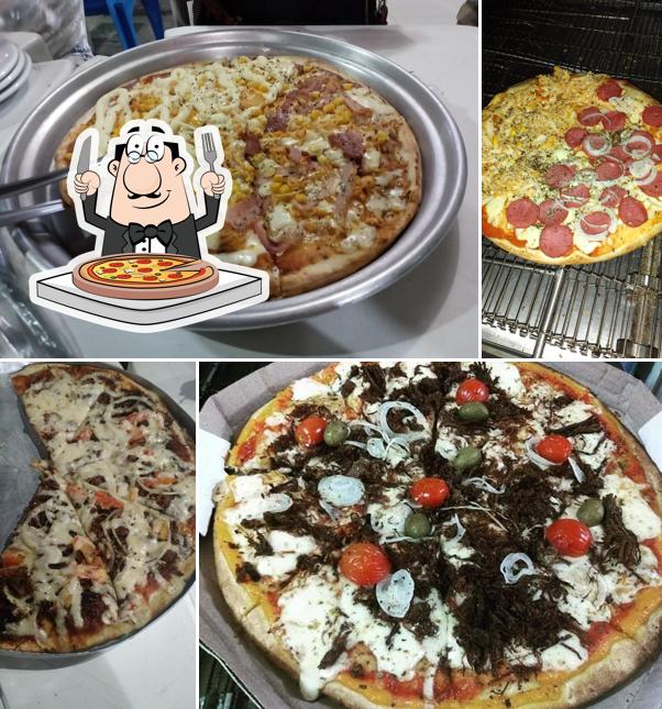 Peça diferentes tipos de pizza