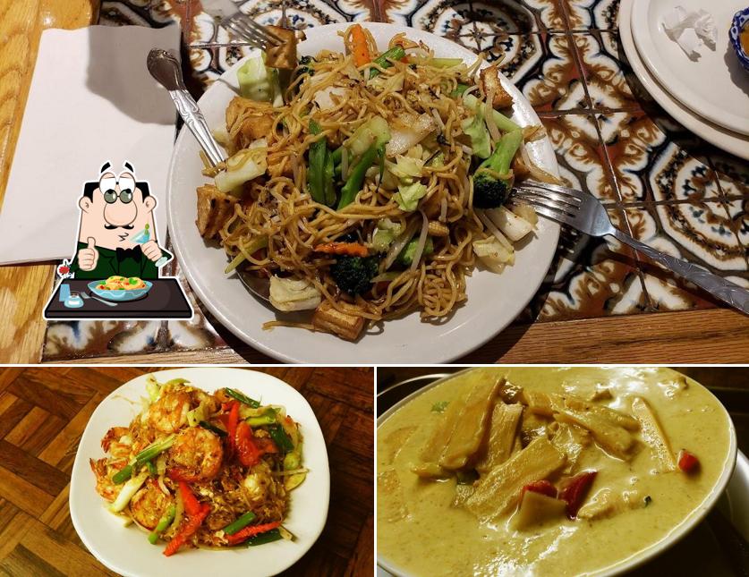 Food at Bangkok House Restaurant