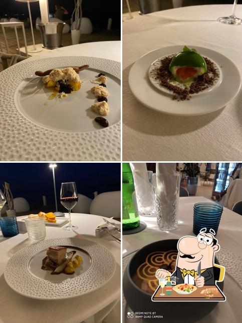 Platti al Ristorante Eatè By The Sea