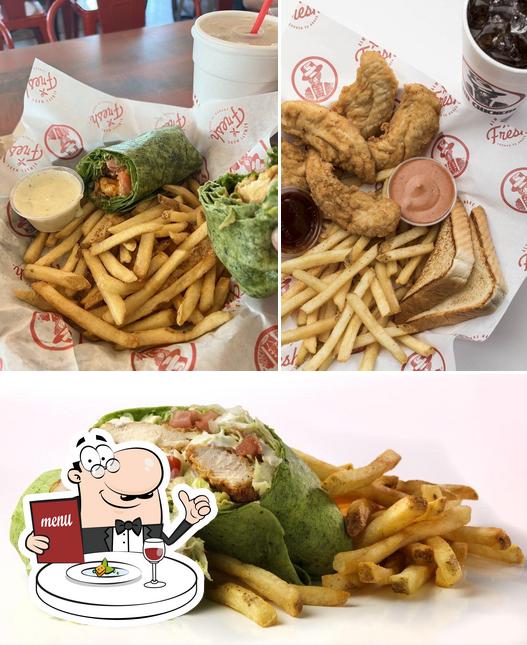 Slim Chickens, 300 W 23rd St in Panama City Restaurant reviews