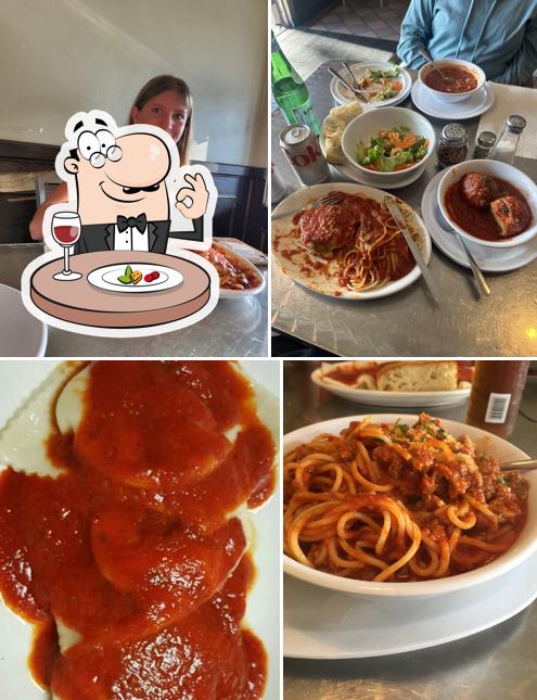 Food at Spirito's Italian Diner