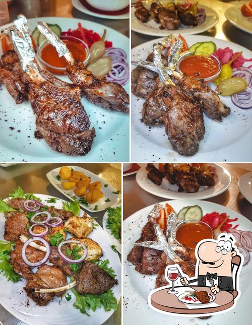 Pick meat meals at Faeton Restaurant