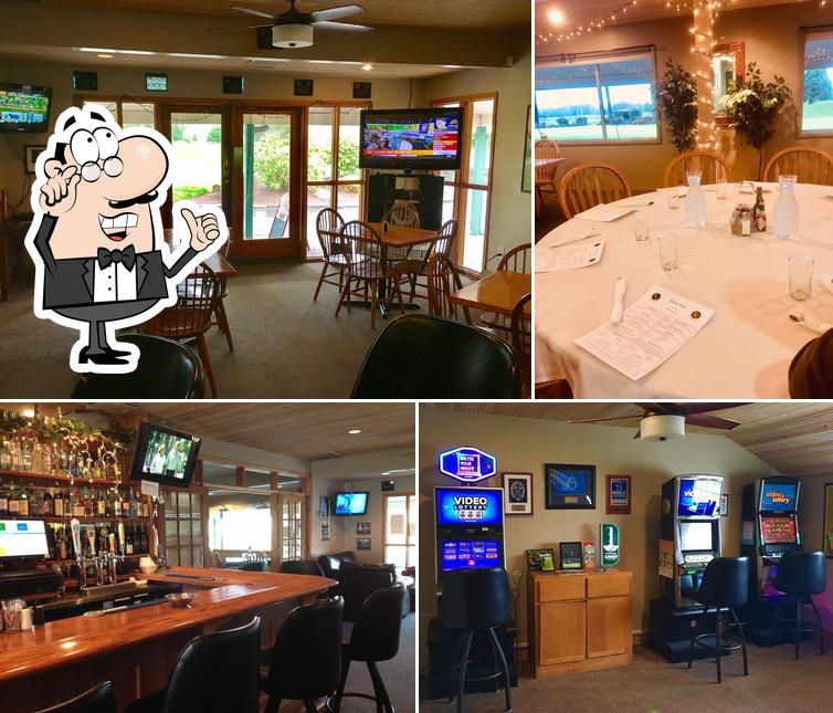 Front Nine Restaurant & Bar in Creswell Restaurant menu and reviews