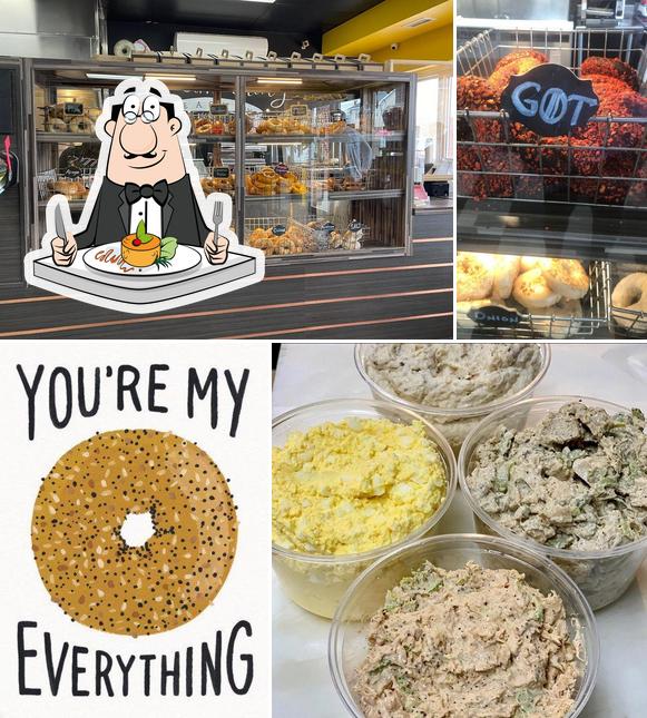 Bagel Bistro, 2312 E Joppa Rd in Parkville Restaurant menu and reviews