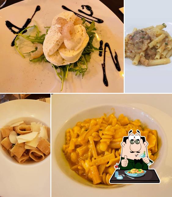 Food at Osteria Napulion