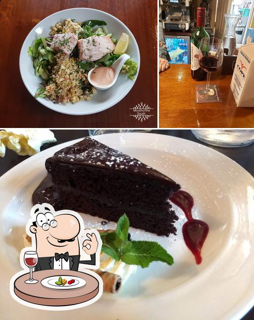 The Mill Wheel Bar and Bistro, 4 Mill Rd. in Midleton Restaurant reviews
