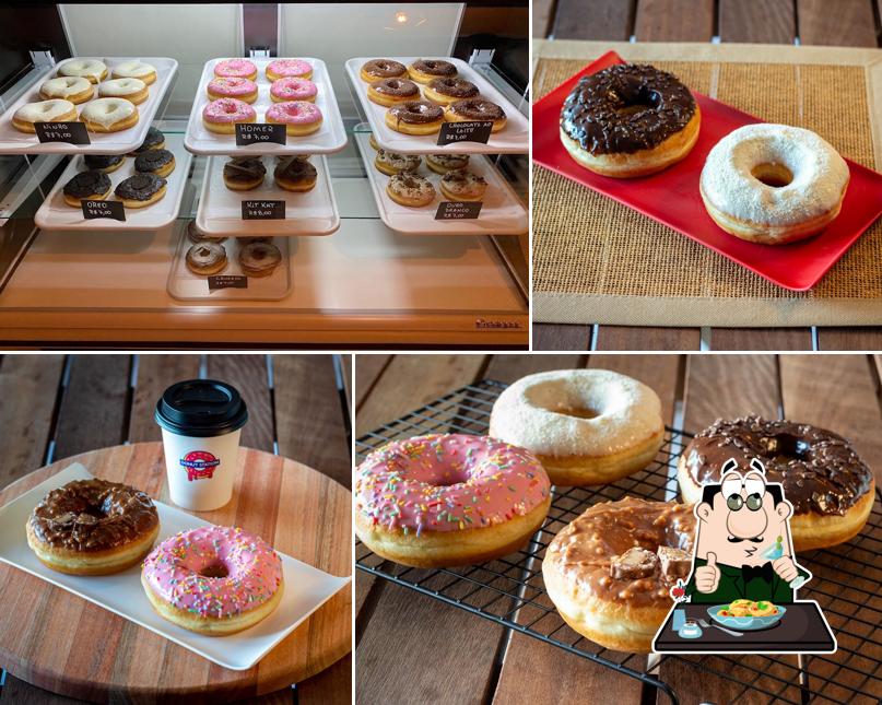 Platos en Donut Station