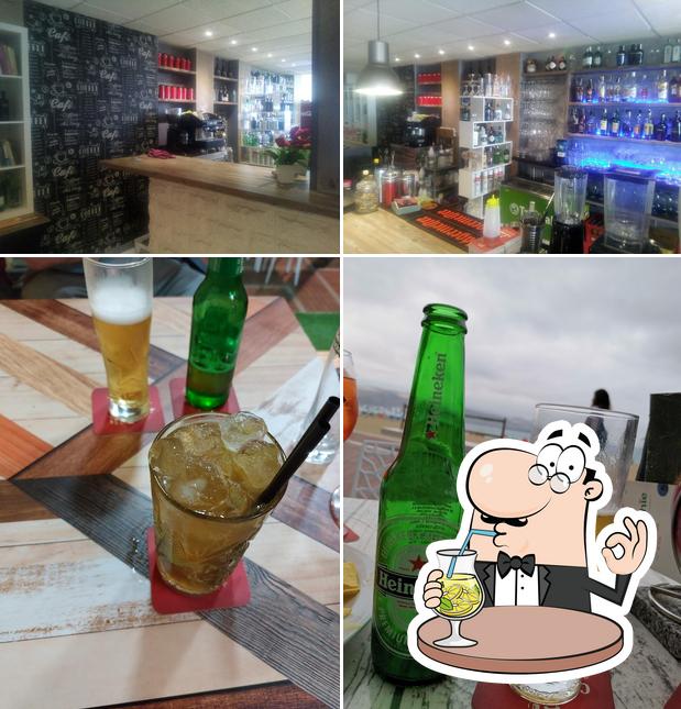 Sunset Beach Bar