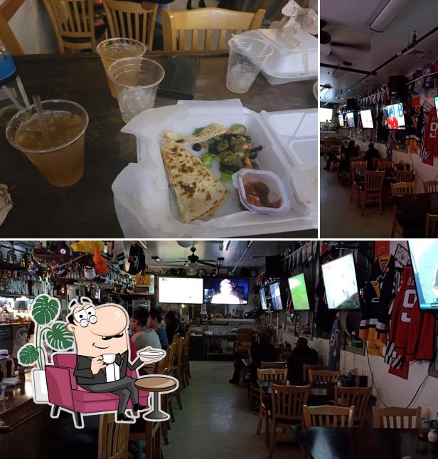 Ironclad Pizza Grill in Richmond Restaurant menu and reviews