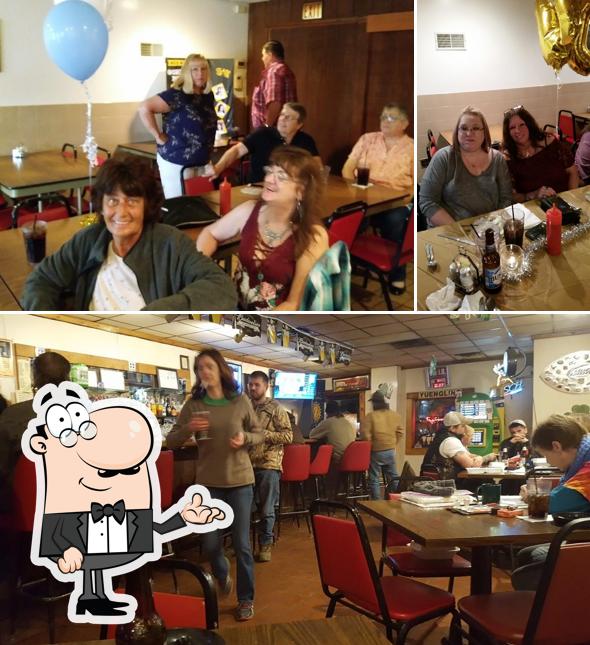 Bucket Cafe in Sugar Grove Restaurant menu and reviews