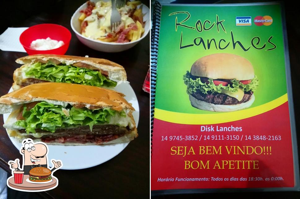 Peça um hambúrguer no Rock Lanches