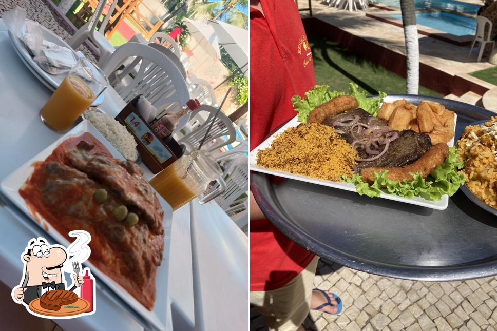Restaurante Casa de Praia offers meat dishes
