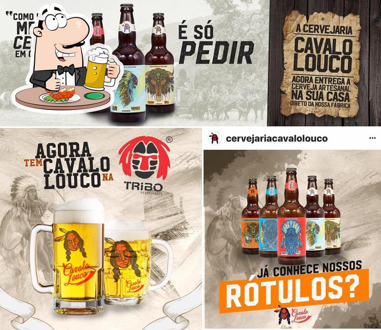 Peça um copo de cerveja leve ou escura