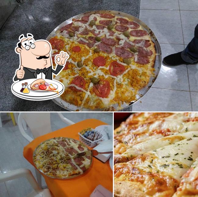 Experimente pizza no Pizzaria Martins