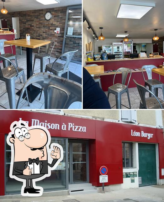 Voici une image de La maison à pizza