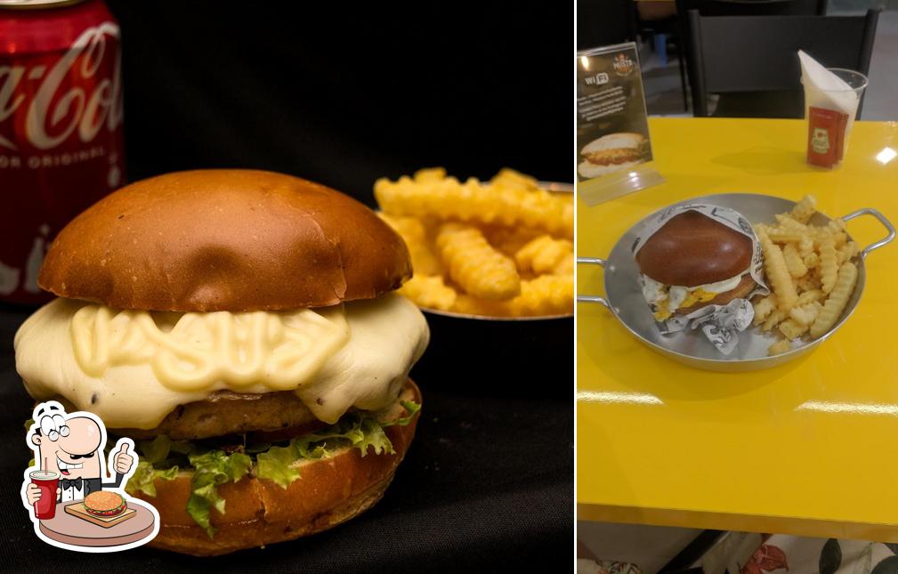 Peça um hambúrguer no MUSTACHEFE BURGER HAMBURGUERIA ARTESANAL