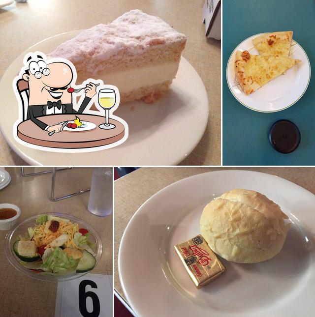 Jen's Pizza Den in Fredericksburg Restaurant menu and reviews