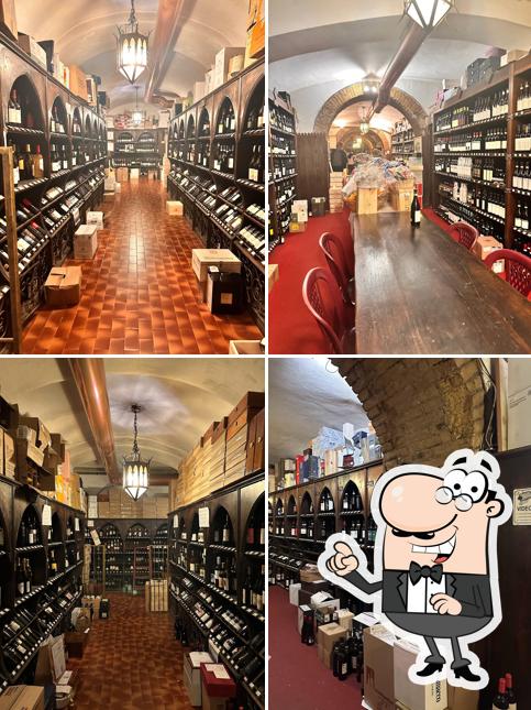 Gli interni di Enoteca Costantini