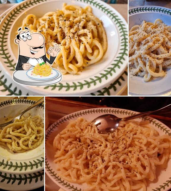 Spaghetti alla carbonara al Osteria La Gattaiola
