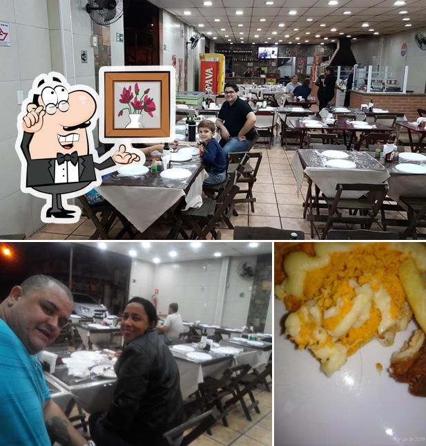 Veja imagens do interior do Pizzaria Monalisa