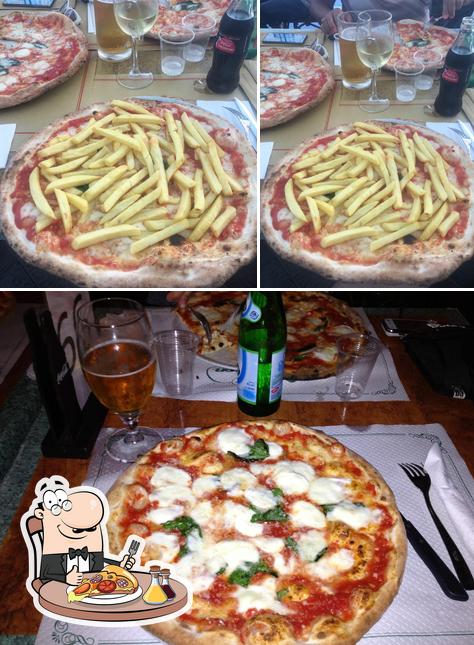 Scegli una pizza a bar da Ciro